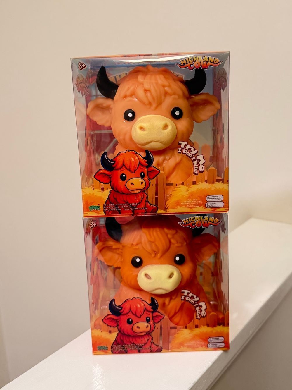 Highland Cow Squishy (1 PC) - Light